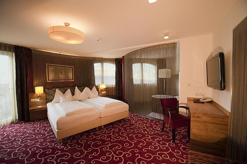 Hotel Rettenberg Kolsass Oda fotoğraf
