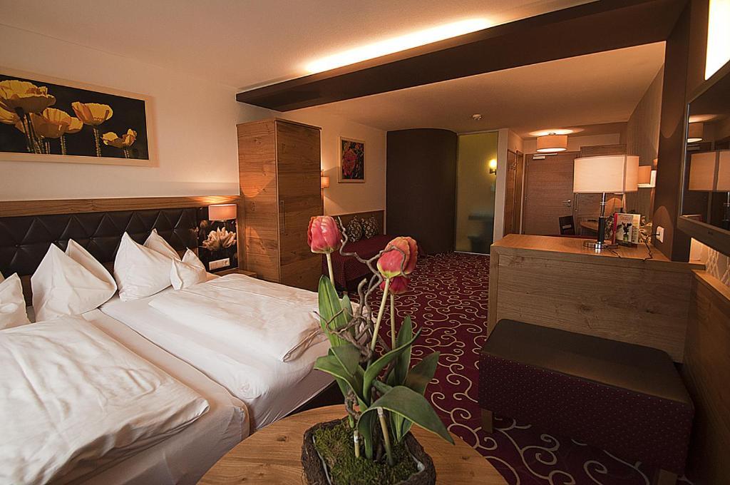 Hotel Rettenberg Kolsass Oda fotoğraf